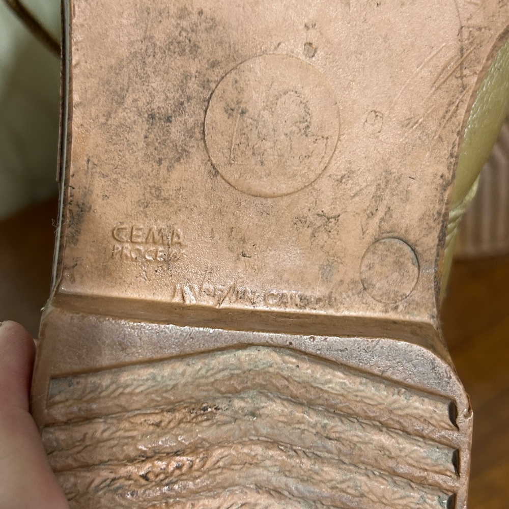 Steel Toe Work Boots CSI patch’s Tan Leather
Good Used Condition Size 9 - Picture 8 of 12